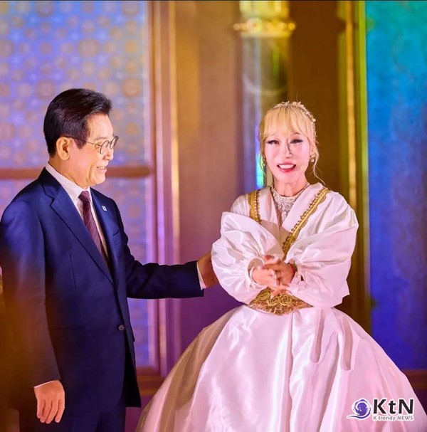 '백 년 동행' 공동선언 한국-UAE , AI·에너지·방산 연합 가동…30조 AI 프로젝트 참여  사진=2025 11.19  KTV 이매진 유튜브 갈무리  김혜경여사  조수미  K trendy NEWS DB ⓒ케이 트렌디뉴스 무단전재 및 수집, 재배포금지