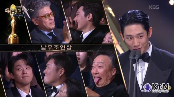 “박희순 받을 줄 알았는데” 이성민, 청룡 남우조연상 수상 깜짝 발언에 폭소 [청룡영화상]  사진=2025 11.19  KBS   영상 갈무리 K trendy NEWS DB ⓒ케이 트렌디뉴스 무단전재 및 수집, 재배포금지