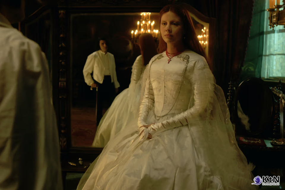 Kate Hawley's Gothic Masterpiece: Inside the 'Frankenstein' Costume Design. 사진=Netflix. K trendy NEWS DB ⓒ케이 트렌디뉴스 무단전재 및 수집, 재배포금지