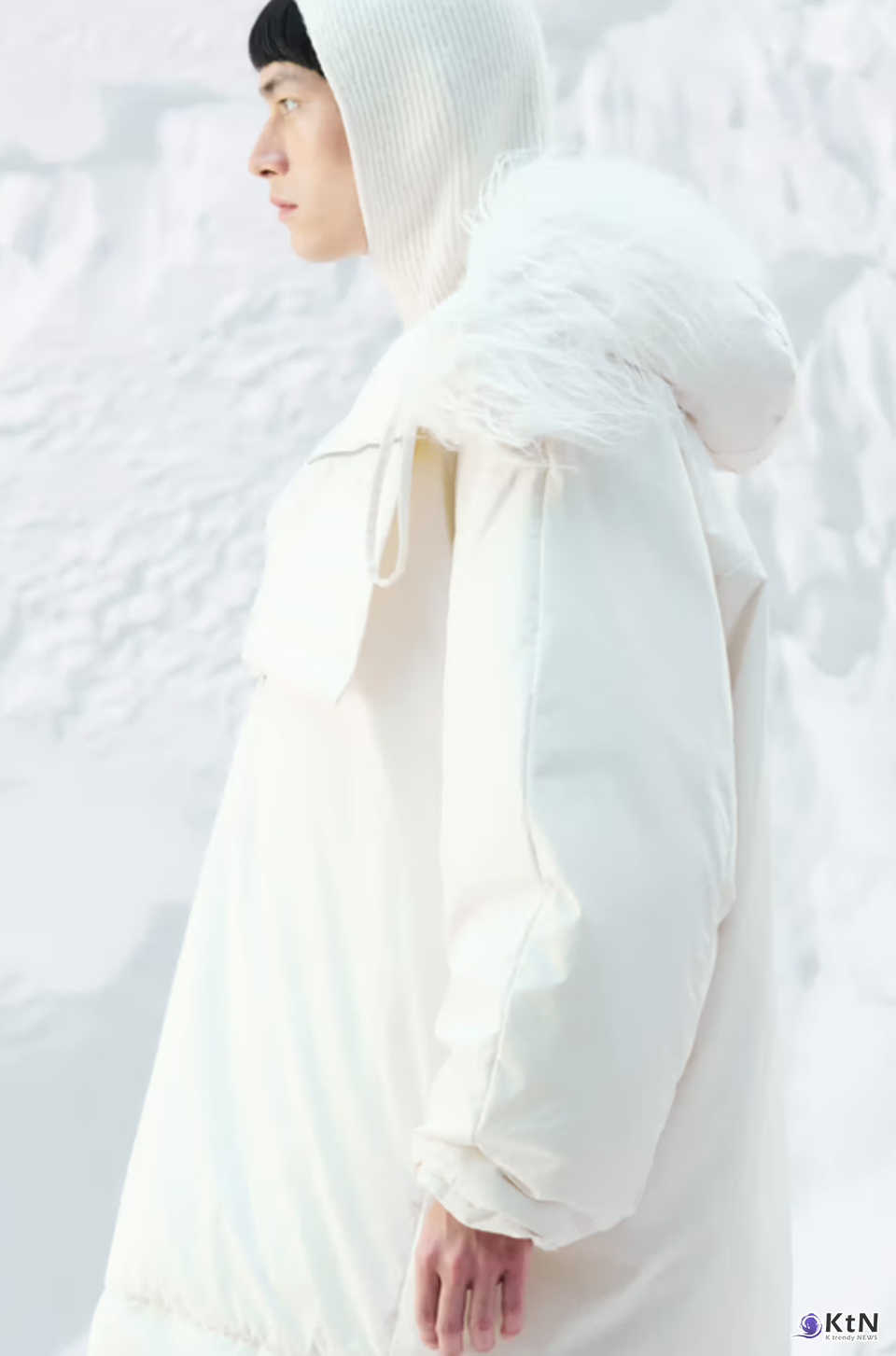Moncler and Jil Sander Unveil a Collection Inspired by Nature's Ethereal Beautyn.  사진=Moncler and JIL SANDER. K trendy NEWS DB ⓒ케이 트렌디뉴스 무단전재 및 수집, 재배포금지