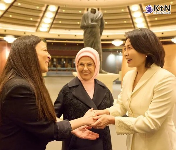 김혜경 여사, 튀르키예 영부인과 환경·문화 협력 강화  사진=2025 11.25 ktv 이매진 갈무리 K trendy NEWS DB ⓒ케이 트렌디뉴스 무단전재 및 수집, 재배포금지