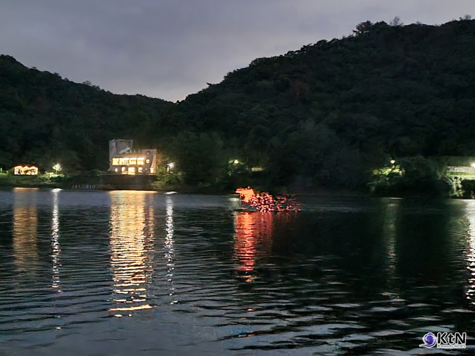 불꽃의 한국학, 하냥살이 낙화놀이. 사진=하냥살이 낙화놀이, K trendy NEWS DB ⓒ케이 트렌디뉴스 무단전재 및 수집, 재배포금지