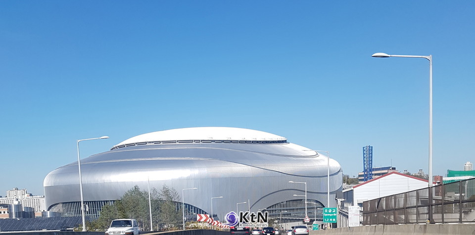 문체부가 돔구장을 장기 과제로 언급한 배경에는 대형 공연 생태계를 뒷받침할 국가 차원의 수용 인프라 필요성이 깔려 있다. /사진=K trendy NEWS DB ⓒ케이 트렌디뉴스 무단전재 및 수집, 재배포금지