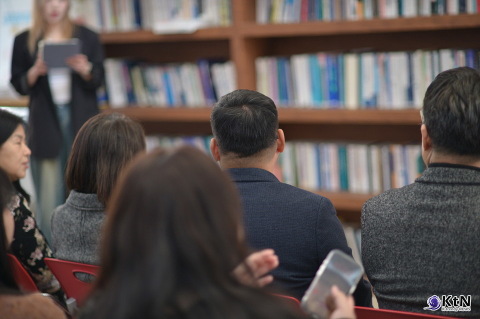 K-뷰티는 더 이상 ‘화장품’이 아니라 산업 시스템. 김포대학교 뷰티아트과 캡스톤 디자인 성과발표회. 사진=K trendy NEWS DB ⓒ케이 트렌디뉴스 무단전재 및 수집, 재배포금지