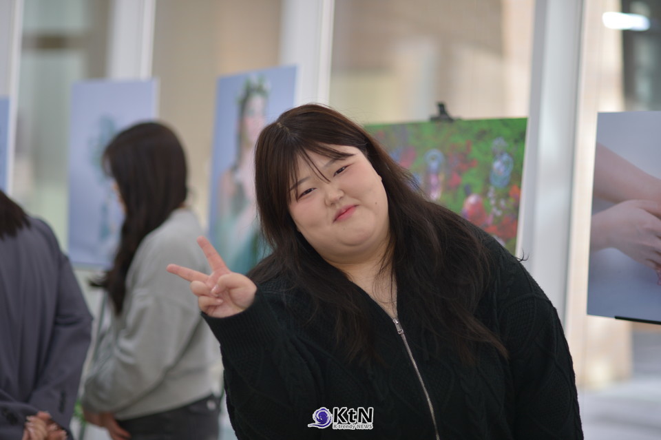 김세림은 “메이크업은 이제 표현 방식이 아니라 재료 과학의 세계가 되었다”고 말했다. /사진=K trendy NEWS DB ⓒ케이 트렌디뉴스 무단전재 및 수집, 재배포금지