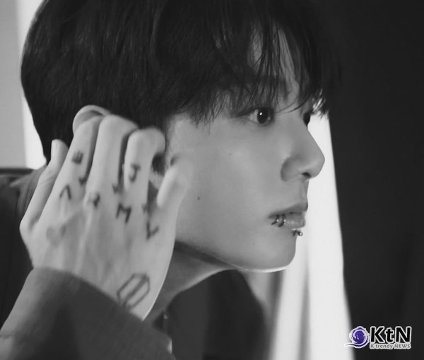 정국, 데님온데님 완벽 소화…캘빈클라인 새 캠페인에 세계가 열광 사진=2025 10.23  ©CalvinKlein / Photo by Andrew Rothschild  ​​​​​​​ K trendy NEWS DB ⓒ케이 트렌디뉴스 무단전재 및 수집, 재배포금지