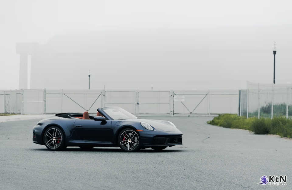 Porsche 911 C4 GTS Cabriolet 992.2: A New Era for Carrera. 사진=Eddie Eng/Hypedrive, K trendy NEWS DB ⓒ케이 트렌디뉴스 무단전재 및 수집, 재배포금지