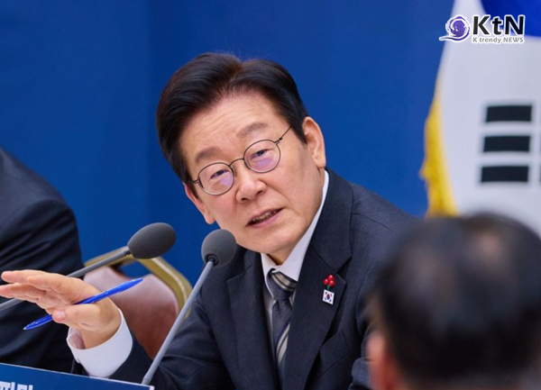 [속보] 이재명 대통령, 美 베네수 공격에 “교민 보호 철저”…외교당국에 비상 대응 지시  사진=2026. 01.03 대통령실   (청와대)  K trendy NEWS DB ⓒ케이 트렌디뉴스 무단전재 및 수집, 재배포금지