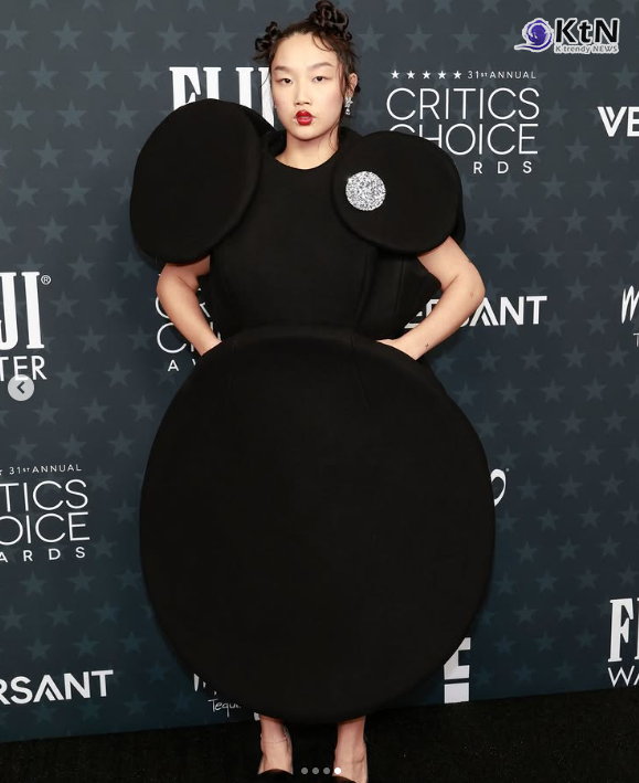 [속보] 케이팝 데몬 헌터스, 크리틱스 초이스 2관왕…디즈니·픽사 제쳤다 사진=2026. 01.05  @billboard   '케이팝 데몬 헌터스' 걸그룹 HUNTR/X 비하인드 오드리 누나, EJAE, REI AMI K trendy NEWS DB ⓒ케이 트렌디뉴스 무단전재 및 수집, 재배포금지