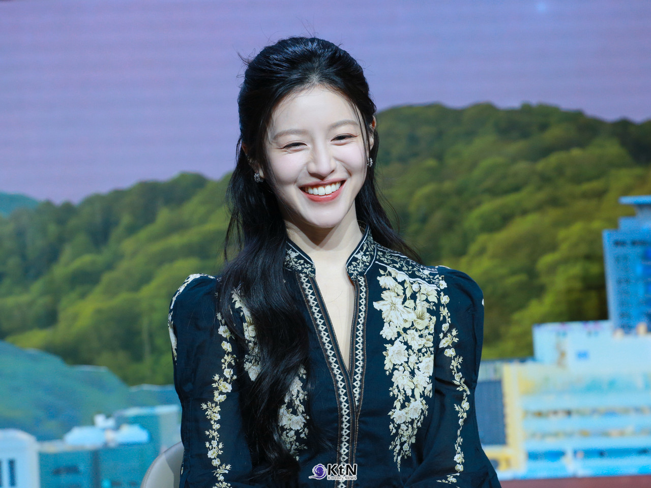 '김선호와 케미 120%' 고윤정, 성장 서사...‘무빙’→‘언슬전’→‘이사통’ 대세 굳히기  사진=2026. 01.27  K trendy NEWS DB ⓒ케이 트렌디뉴스 무단전재 및 수집, 재배포금지