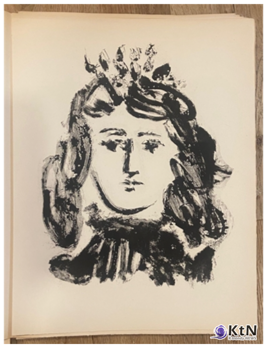 Pablo Picasso/ Vingt poèmes de Góngora: eight works, 1948/ 14.96 x 11.02 in. (38 x 28 cm.)/ Est. 10,000—15,000 USD/ Opening Bid 9,000 USD.  사진: Estate of the artist, Paris; acquired from the above by the present owner.
