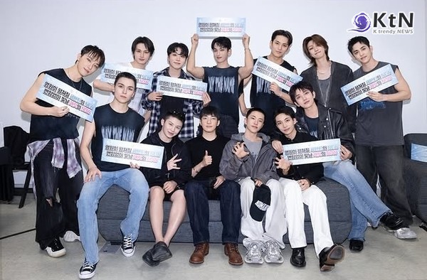 그룹 세븐틴(SEVENTEEN)이 홍콩의 심장부에서 7만 3,000명의 관객과 마주하며 K-팝의 역사적인 스타디움 이정표를 새롭게 세운다.  사진=2026. 02.28  플레디스엔터테인먼트  K trendy NEWS DB ⓒ케이 트렌디뉴스 무단전재 및 수집, 재배포금지