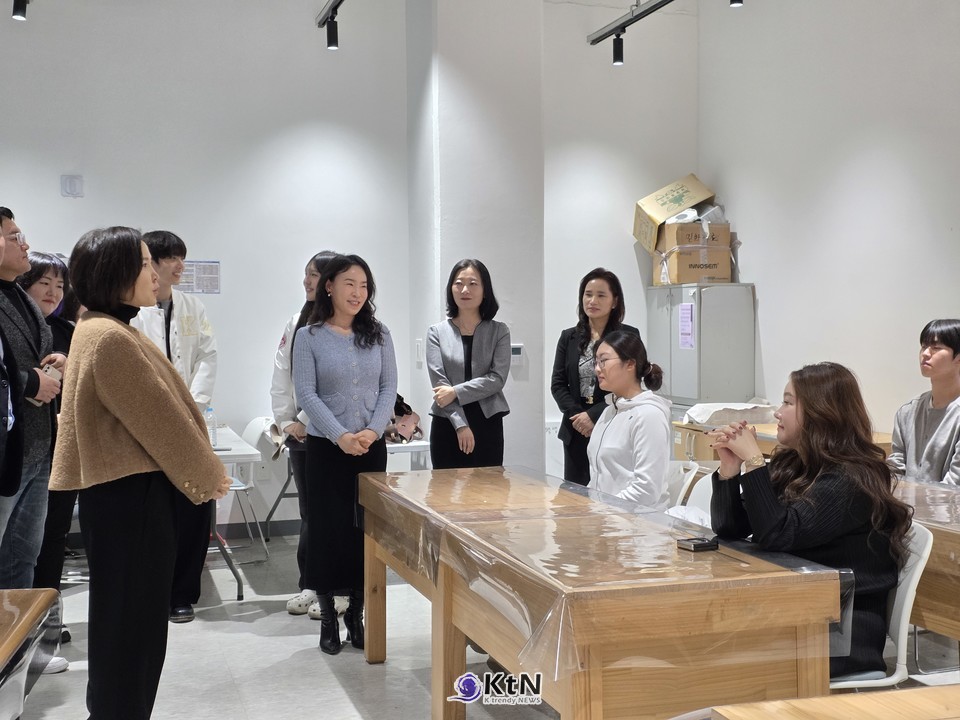 박진영 총장은 "입학은 완성이 아니라 출발"이라면서, "이곳에서 도전하고 협업하며 현장에서 통하는 실력을 갖추길 바란다"고 당부했다. /사진=K trendy NEWS DB ⓒ케이 트렌디뉴스 무단전재 및 수집, 재배포금지