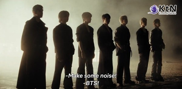 고백과 함께 돌아온 7명의 방탄소년단. 런던 올림픽 연출가 해미시 해밀턴과 손잡고 광화문에서 역대급 '컴백 쇼'를 펼친다. 그룹 방탄소년단(BTS)이 오는 20일 정규 5집 '아리랑(Arirang)' 발매와 21일 서울 광화문 광장에서 열릴 대규모 컴백 콘서트를 앞두고 본격적인 복귀 신호탄을 쏘아 올렸다.  사진=2026. 03.05   넷플릭스 / 빅히트뮤직 / 편집 K trendy NEWS DB ⓒ케이 트렌디뉴스 무단전재 및 수집, 재배포금지