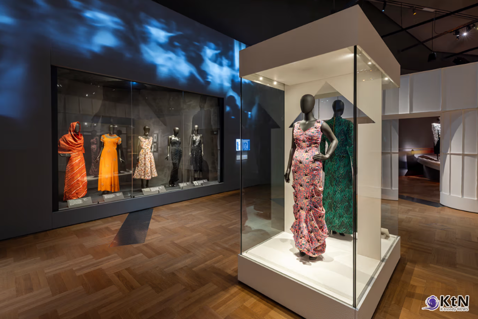 The V&A Announces "Schiaparelli: Fashion Becomes Art,” the First UK Exhibition Devoted to the Historic Maison. 사진=V&A Announces "Schiaparelli, K trendy NEWS DB ⓒ케이 트렌디뉴스 무단전재 및 수집, 재배포금지