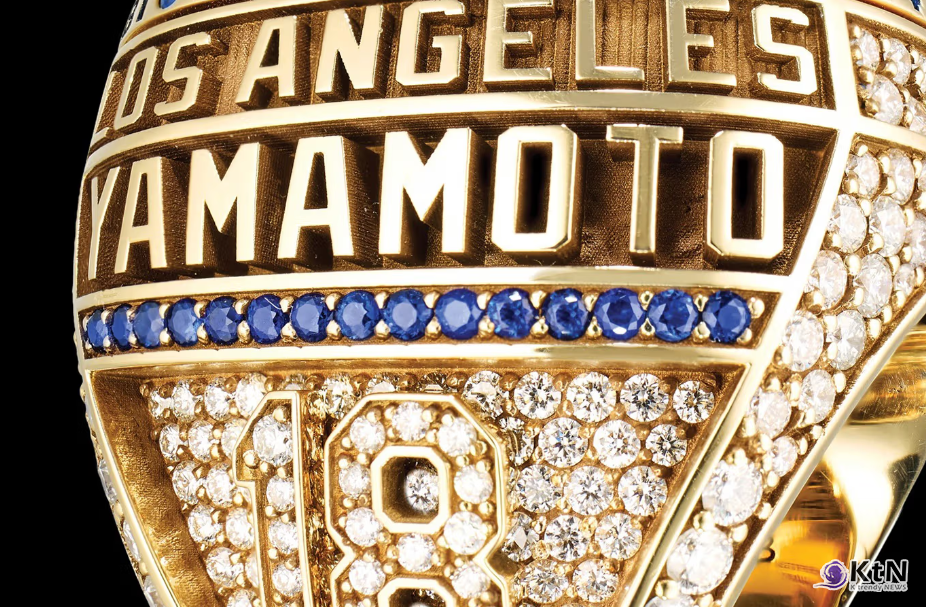 Take a Closer Look at the Los Angeles Dodgers' Back-To-Back World Series Championship Ring. 사진=Los Angeles Dodgers/The Champions Collective, K trendy NEWS DB ⓒ케이 트렌디뉴스 무단전재 및 수집, 재배포금지