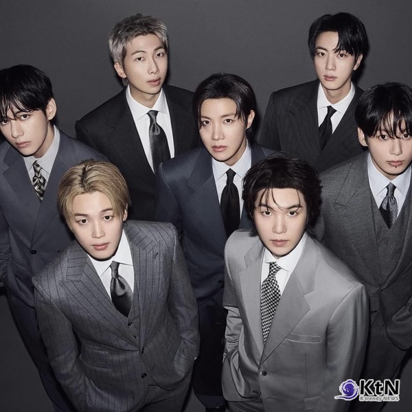 방탄소년단, 박찬욱 감독 ‘올드보이’ 오마주 [K-POP TREND]   [엔터문화 리포트]   방탄소년단이 새 앨범 수록곡 ‘2.0’ 뮤직비디오 티저를 공개하자마자 팬덤과 온라인 커뮤니티가 빠르게 반응했다. 사진=2026. 04.01  빅히트뮤직 / 편집  K trendy NEWS DB ⓒ케이 트렌디뉴스 무단전재 및 수집, 재배포금지