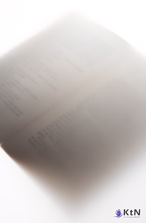 Jil Sander’s ‘Reference Library’ Brings Visionaries’ Books to Milan Design Week. 사진=Jil Sander, K trendy NEWS DB ⓒ케이 트렌디뉴스 무단전재 및 수집, 재배포금지