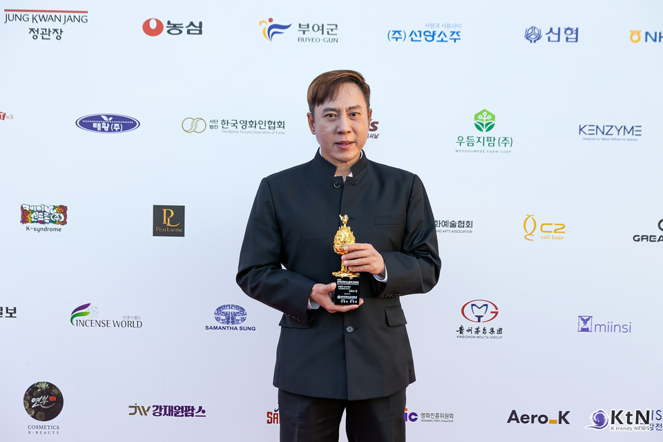 브루스 칸, 부여국제히스토리영화제 무왕상 남우주연상. 사진=K trendy NEWS DB ⓒ케이 트렌디뉴스 무단전재 및 수집, 재배포금지