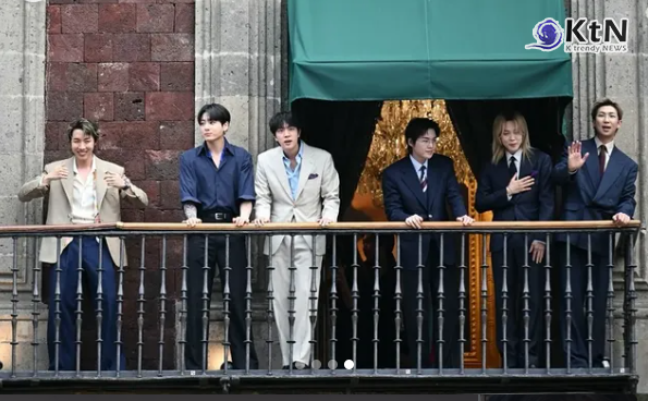 [기획] 방탄소년단 (BTS) 멕시코시티 공연, K가 비워진 자리에서 완성되는 글로벌 K팝... 대통령궁 발코니 선 BTS, 단순한 한류 스타 넘어 '글로벌 문화 인프라'로  사진=2026. 05.07 bts.bjghitofficial / 멕시코 정부 X  갈무리  ( 멕시코시티 소칼로 광장,  방탄소년단(BTS)은 클라우디아 셰인바움 멕시코 대통령의 초청으로 팔라시오 나시오날을 방문)  K trendy NEWS DB ⓒ케이 트렌디뉴스 무단전재 및 수집, 재배포금지