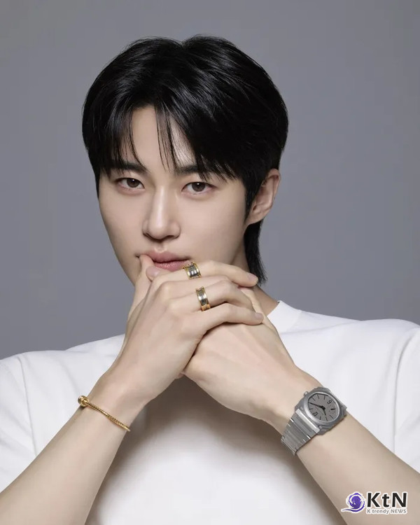 젠더리스 럭셔리의 정석, 변우석… 불가리 앰버서더로 제안하는 2026 주얼리 트렌드  사진=2026. 05.11  불가리 제공  / 편집 K trendy NEWS DB ⓒ케이 트렌디뉴스 무단전재 및 수집, 재배포금지