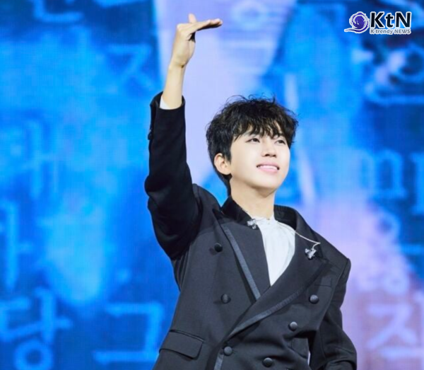 '267주 연속 1위' 임영웅, 5년 넘게 1위 지킨 비결은? '좋아요' 3만 개의 숨은 의미...  가수 임영웅이 아이돌차트 평점랭킹에서 267주 연속 1위를 지키며 흔들림 없는 팬덤 파워를 다시 확인했다.  사진=2026. 05.11  물고기 뮤직 K trendy NEWS DB ⓒ케이 트렌디뉴스 무단전재 및 수집, 재배포금지
