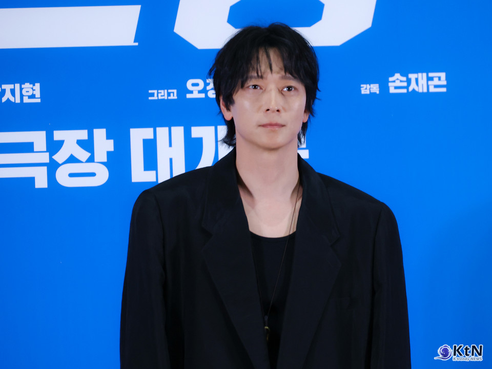 와일드 씽, 2026 소비 트렌드로 읽는 극장 코미디의 생존법. 5월 18일 오후 서울 잠실 롯데시네마 월드타워에서 영화 ‘와일드 씽’ 언론배급 시사회가 열렸다. 손재곤 감독과 배우 강동원, 엄태구, 박지현, 오정세가 참석한 이날 행사는 6월 3일 개봉을 앞둔 코미디 영화가 본편을 언론에 공개한 자리였다.사진=K trendy NEWS DB ⓒ케이 트렌디뉴스 무단전재 및 수집, 재배포금지