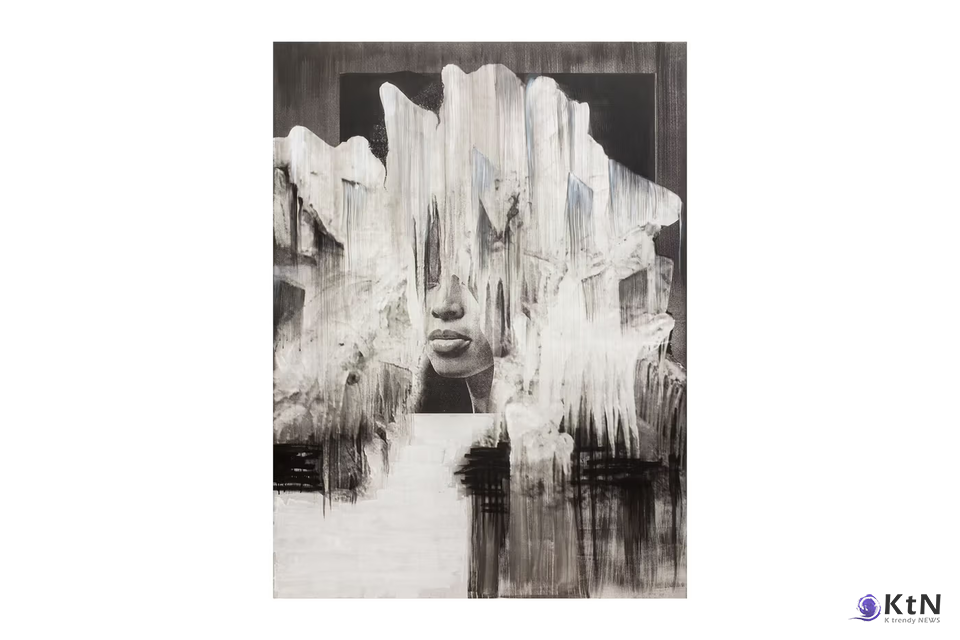 Lorna Simpson Comes Full Circle in Venice with ‘Third Person’. 사진=James Wang /The Artist And Hauser & Wirth, K trendy NEWS DB ⓒ케이 트렌디뉴스 무단전재 및 수집, 재배포금지