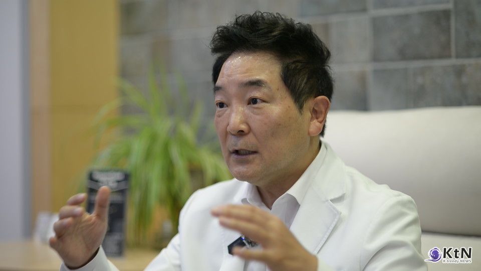 “초고령사회, 만성통증, 비수술 치료, AI 의료의 시대. 수지 러스크병원 박선구 원장이 말하는 오래 쓰는 몸의 조건.” 사진=K trendy NEWS DB ⓒ케이 트렌디뉴스 무단전재 및 수집, 재배포금지