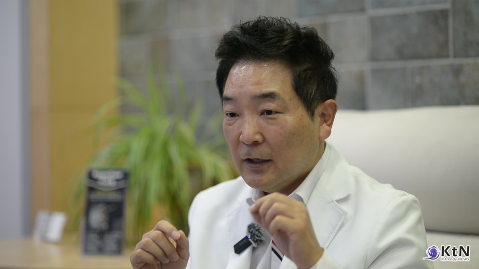 “초고령사회, 만성통증, 비수술 치료, AI 의료의 시대. 수지 러스크병원 박선구 원장이 말하는 오래 쓰는 몸의 조건.” 사진=K trendy NEWS DB ⓒ케이 트렌디뉴스 무단전재 및 수집, 재배포금지
