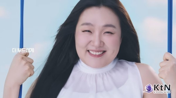 이수지, '처음처럼' 20주년 광고 접수…이효리·수지·제니 패러디로 온라인 확산 사진=2026. 06.04   롯데칠성음료  K trendy NEWS DB ⓒ케이 트렌디뉴스 무단전재 및 수집, 재배포금지