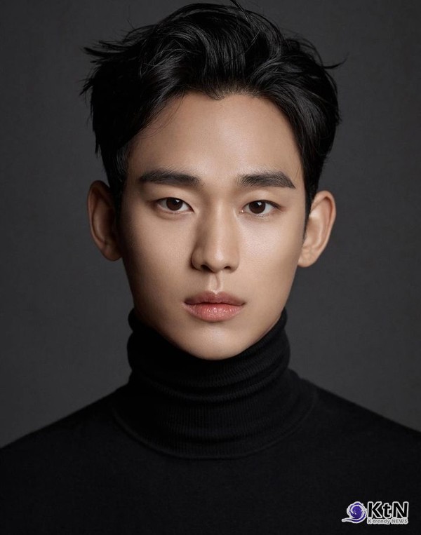  배우 김수현이 허위 의혹과 법적 공방으로 멈췄던 1년여의 시간을 지나, 7월 필리핀 패션 브랜드 광고 촬영으로 활동 재개의 첫발을 뗀다.  사진=2026. 05.27  K trendy NEWS DB ⓒ케이 트렌디뉴스 무단전재 및 수집, 재배포금지