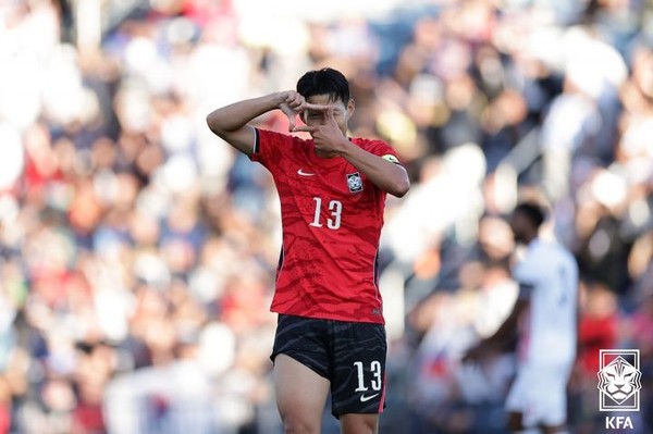 옵타(Opta)가 한국 남자 축구대표팀의 체코(Czechia)전 승률을 42.9%로 예측한 가운데, 홍명보(Hong Myung-bo)호는 경기 전 마지막 비공개 훈련에서 스리백과 세트피스 대응을 집중 점검했다.  사진=2026. 06.10  축구협회 (손흥민)  K trendy NEWS DB ⓒ케이 트렌디뉴스 무단전재 및 수집, 재배포금지