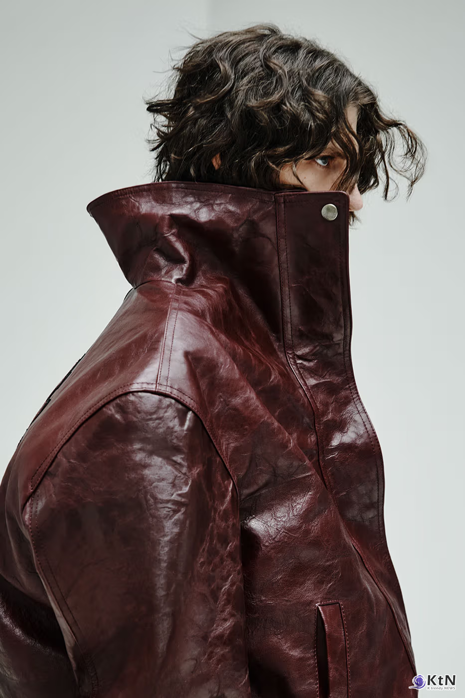 Balenciaga Unveils Spring 2027 Exploring the Concept of "Unsized". 사진=Balenciaga, K trendy NEWS DB ⓒ케이 트렌디뉴스 무단전재 및 수집, 재배포금지