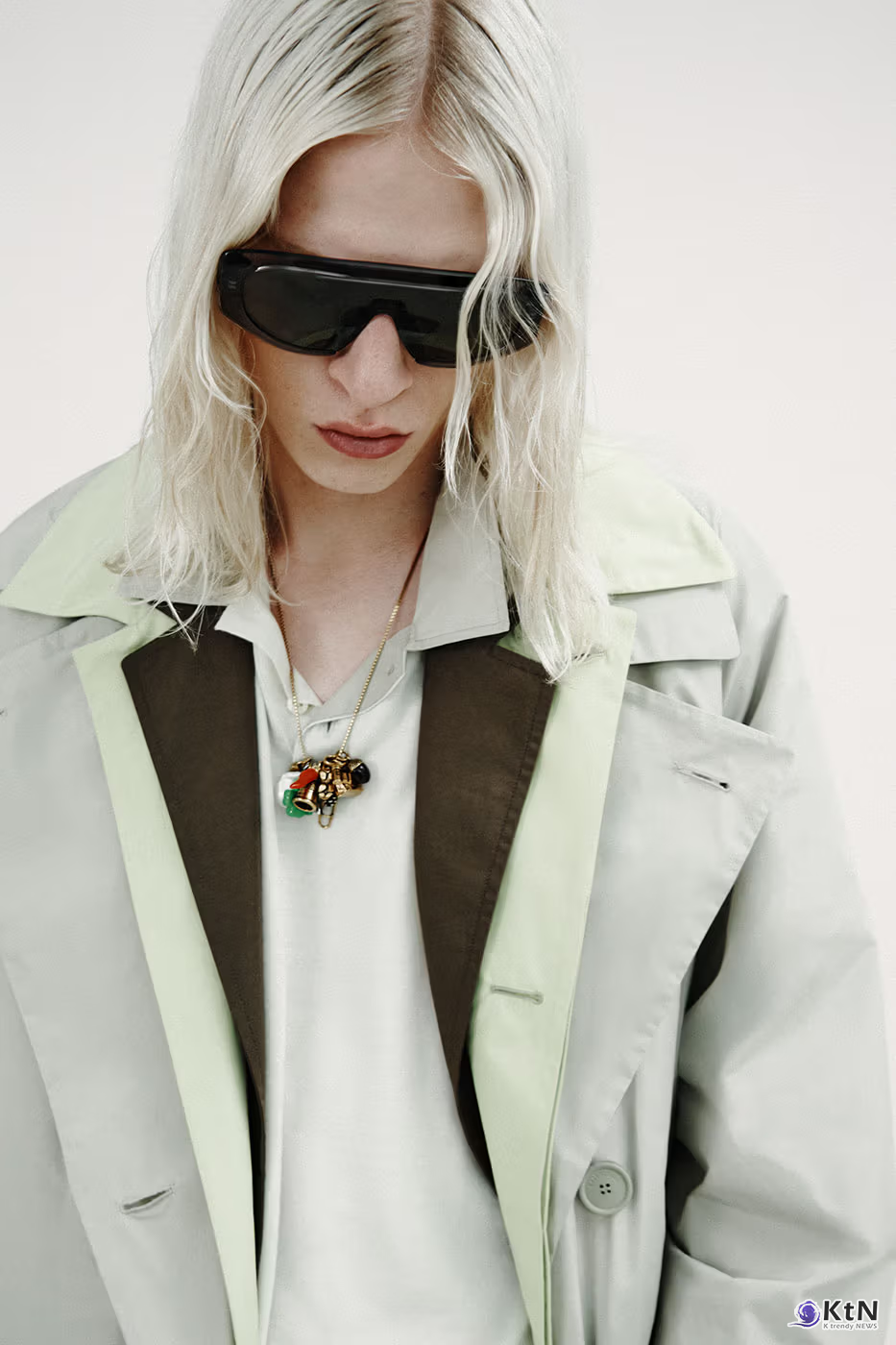 Balenciaga Unveils Spring 2027 Exploring the Concept of "Unsized". 사진=Balenciaga, K trendy NEWS DB ⓒ케이 트렌디뉴스 무단전재 및 수집, 재배포금지