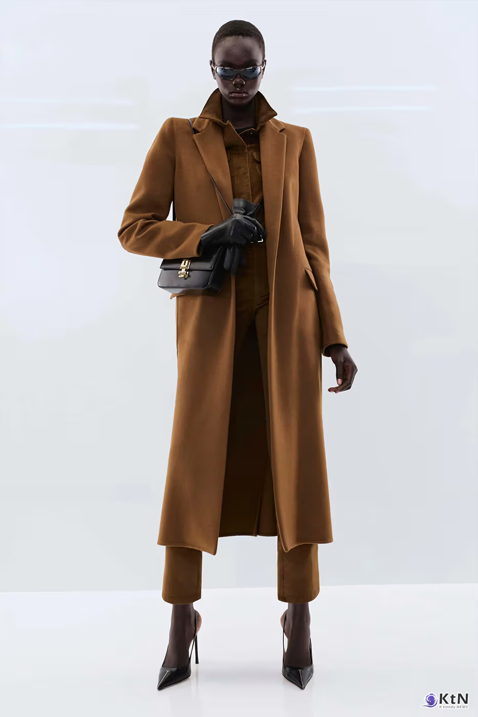 Haider Ackermann Deepens the House's Vocabulary for Tom Ford Pre-Fall 2026 Collection. 사진=Tom Ford, K trendy NEWS DB ⓒ케이 트렌디뉴스 무단전재 및 수집, 재배포금지