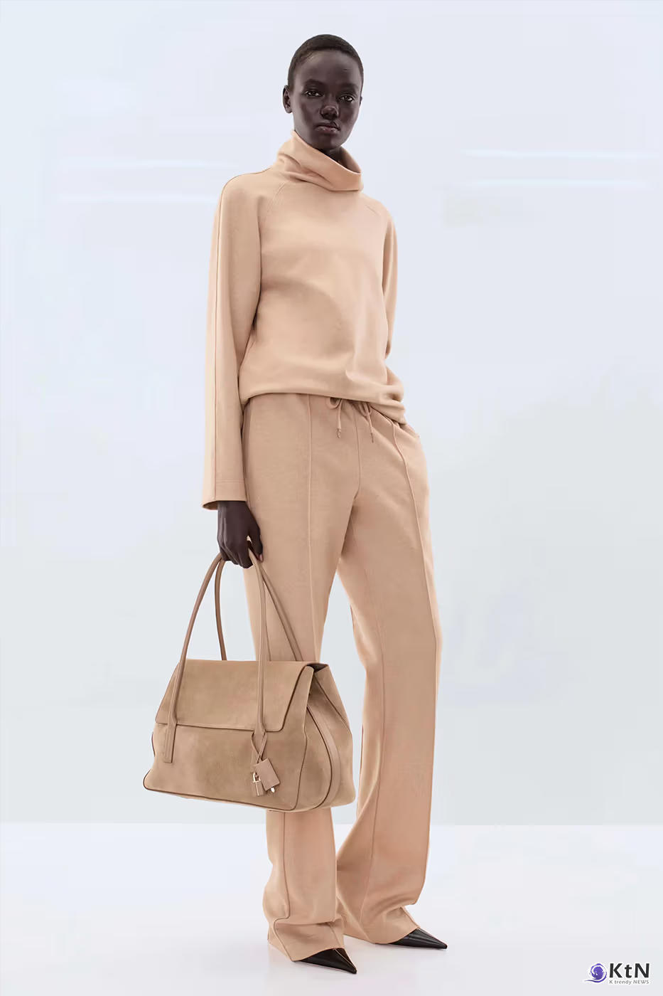 Haider Ackermann Deepens the House's Vocabulary for Tom Ford Pre-Fall 2026 Collection. 사진=Tom Ford, K trendy NEWS DB ⓒ케이 트렌디뉴스 무단전재 및 수집, 재배포금지