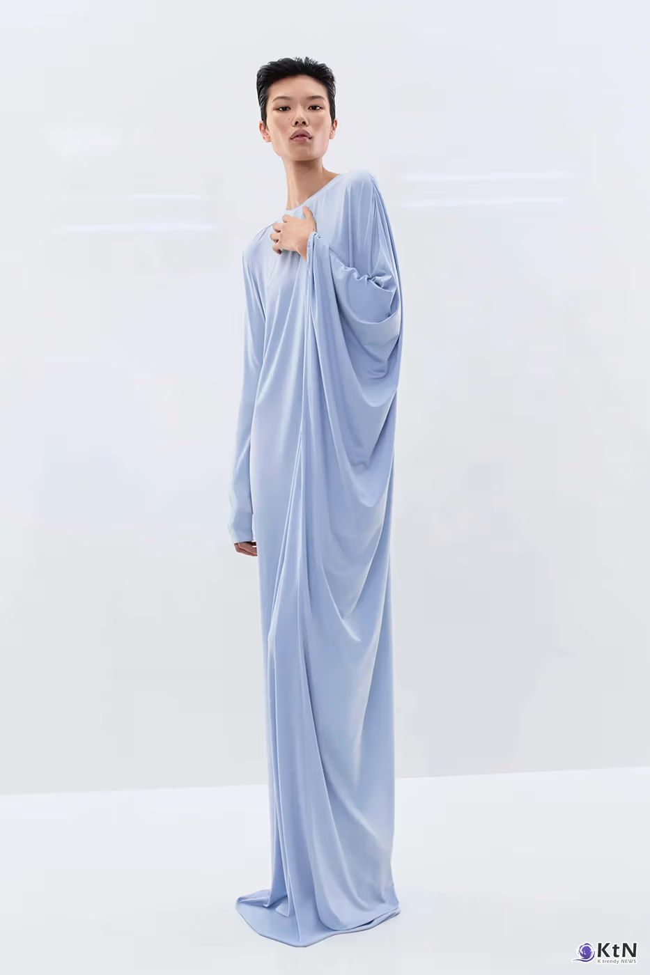 Haider Ackermann Deepens the House's Vocabulary for Tom Ford Pre-Fall 2026 Collection. 사진=Tom Ford, K trendy NEWS DB ⓒ케이 트렌디뉴스 무단전재 및 수집, 재배포금지