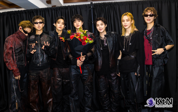 방탄소년단, 데뷔 13주년 맞아 부산서 11만 팬과 감동의 '홈커밍'…‘NORMAL’ 한국어 버전 첫 공개   사진=2026. 06.15   빅히트뮤직 (하이브) @bts_bighit  K trendy NEWS DB ⓒ케이 트렌디뉴스 무단전재 및 수집, 재배포금지