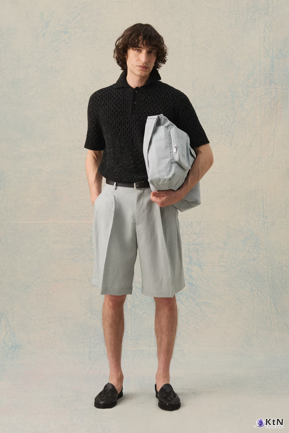 NN.07 Captures Marseille’s Vibrant Yet Understated Spirit for SS27. 사진=NN.07, K trendy NEWS DB ⓒ케이 트렌디뉴스 무단전재 및 수집, 재배포금지