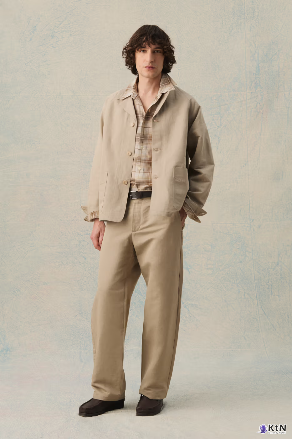 NN.07 Captures Marseille’s Vibrant Yet Understated Spirit for SS27. 사진=NN.07, K trendy NEWS DB ⓒ케이 트렌디뉴스 무단전재 및 수집, 재배포금지