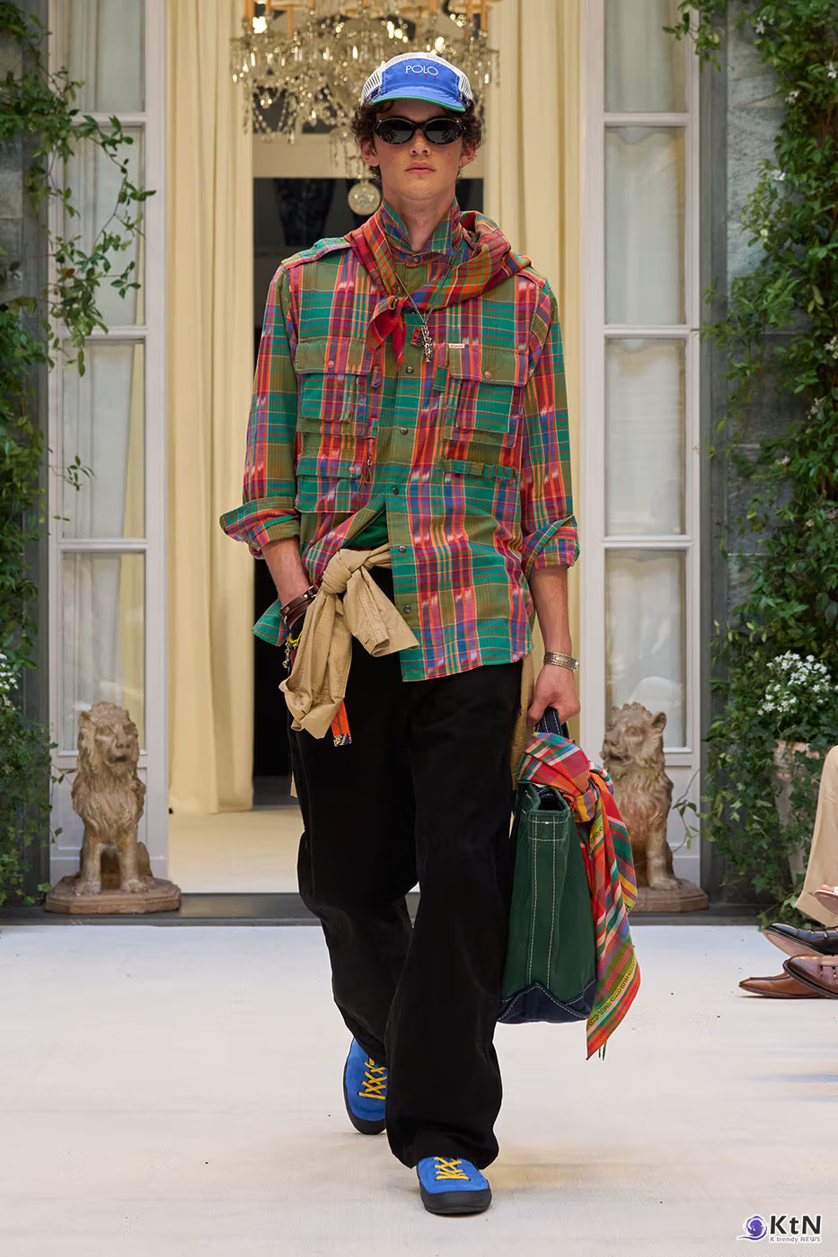 Ralph Lauren SS27 Infuses Traditional Japanese Craftsmanship Into American Luxury. 사진=Ralph Lauren, K trendy NEWS DB ⓒ케이 트렌디뉴스 무단전재 및 수집, 재배포금지
