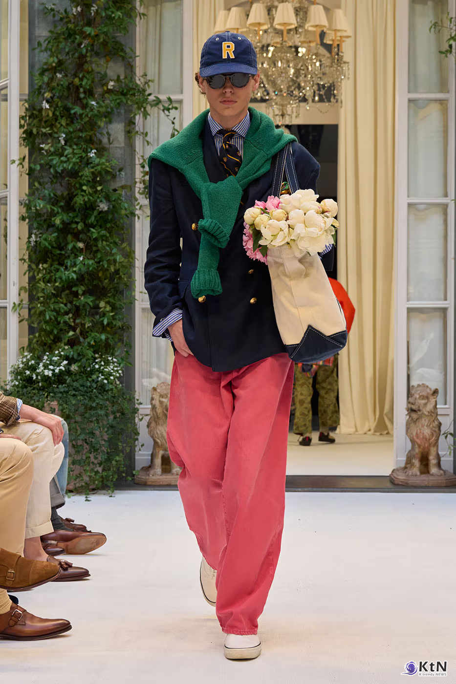 Ralph Lauren SS27 Infuses Traditional Japanese Craftsmanship Into American Luxury. 사진=Ralph Lauren, K trendy NEWS DB ⓒ케이 트렌디뉴스 무단전재 및 수집, 재배포금지