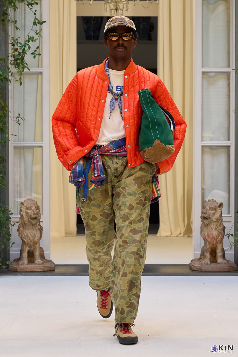 Ralph Lauren SS27 Infuses Traditional Japanese Craftsmanship Into American Luxury. 사진=Ralph Lauren, K trendy NEWS DB ⓒ케이 트렌디뉴스 무단전재 및 수집, 재배포금지