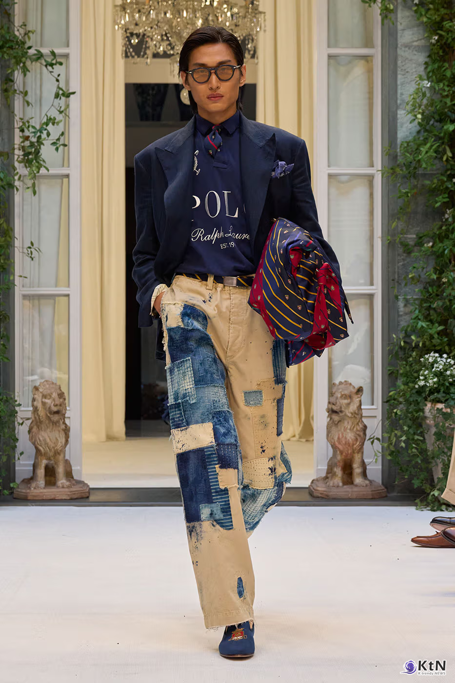 Ralph Lauren SS27 Infuses Traditional Japanese Craftsmanship Into American Luxury. 사진=Ralph Lauren, K trendy NEWS DB ⓒ케이 트렌디뉴스 무단전재 및 수집, 재배포금지
