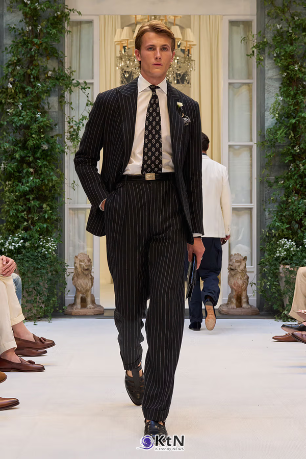 Ralph Lauren SS27 Infuses Traditional Japanese Craftsmanship Into American Luxury. 사진=Ralph Lauren, K trendy NEWS DB ⓒ케이 트렌디뉴스 무단전재 및 수집, 재배포금지