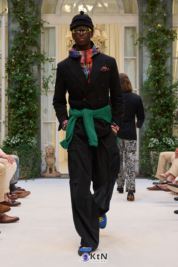 Ralph Lauren SS27 Infuses Traditional Japanese Craftsmanship Into American Luxury. 사진=Ralph Lauren, K trendy NEWS DB ⓒ케이 트렌디뉴스 무단전재 및 수집, 재배포금지