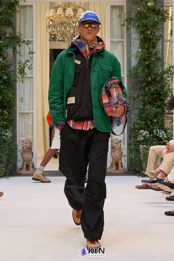 Ralph Lauren SS27 Infuses Traditional Japanese Craftsmanship Into American Luxury. 사진=Ralph Lauren, K trendy NEWS DB ⓒ케이 트렌디뉴스 무단전재 및 수집, 재배포금지