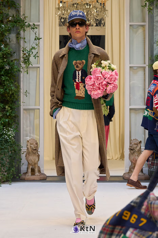 Ralph Lauren SS27 Infuses Traditional Japanese Craftsmanship Into American Luxury. 사진=Ralph Lauren, K trendy NEWS DB ⓒ케이 트렌디뉴스 무단전재 및 수집, 재배포금지