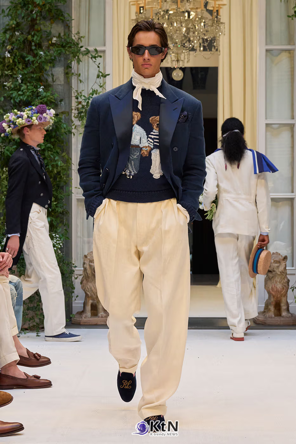 Ralph Lauren SS27 Infuses Traditional Japanese Craftsmanship Into American Luxury. 사진=Ralph Lauren, K trendy NEWS DB ⓒ케이 트렌디뉴스 무단전재 및 수집, 재배포금지